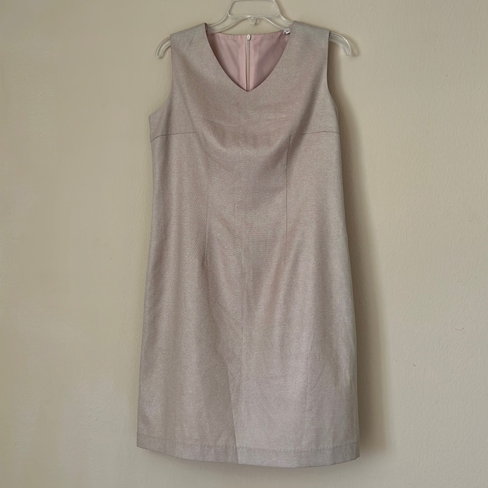 Light Pink / Cream Sleeveless Dress